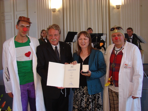 Verleihung der Bayerischen Staatsmedaille an KlinikClowns 