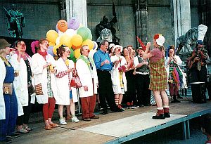 2003 - Der Verein feiert 5 Jahre KlinikClowns