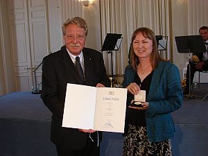 2008 - Der Verein erhält die Bayerische Staatsmedaille